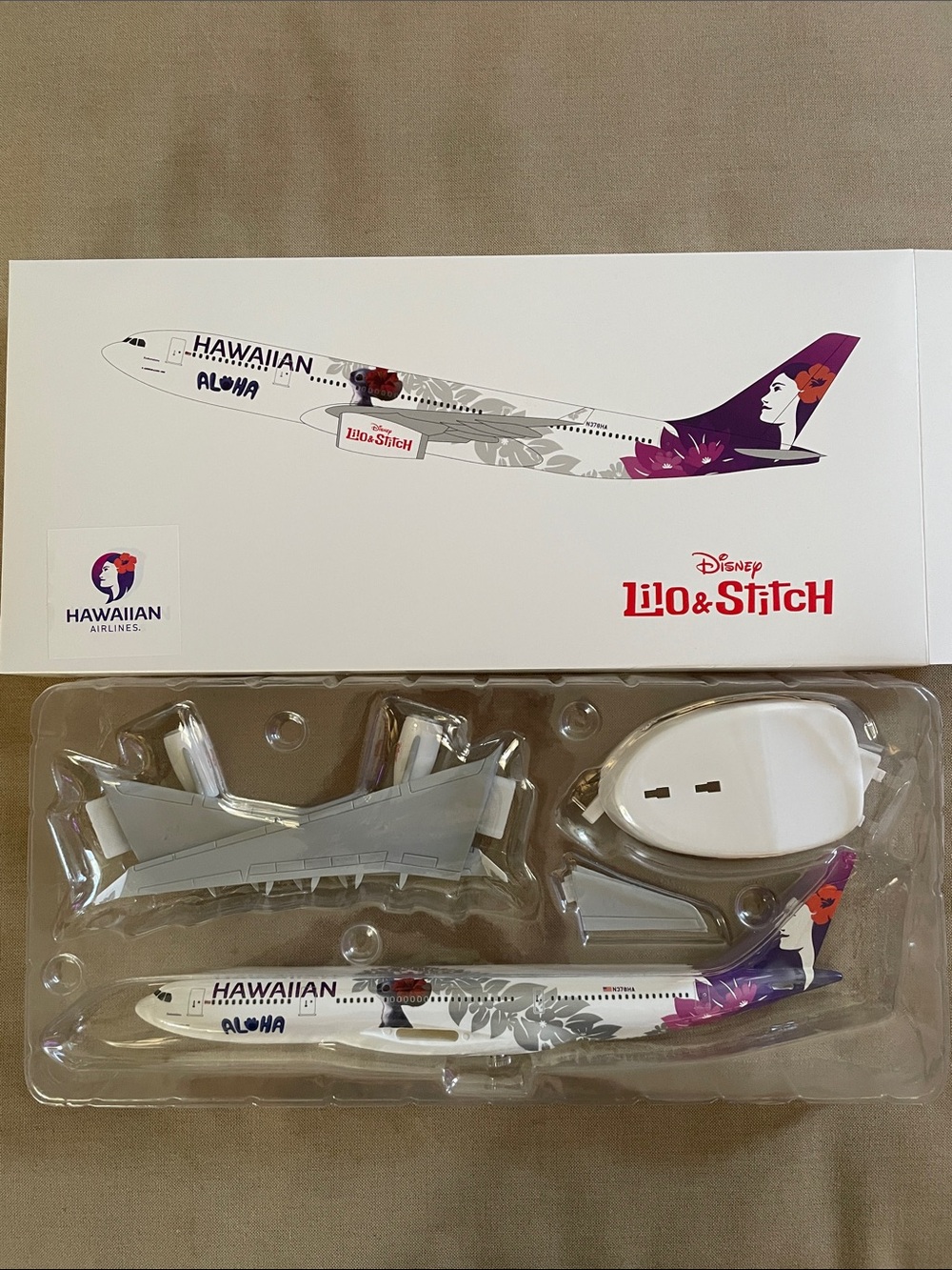 Hawaiian Airlines Lilo & Stitch Model Airbus A330-200